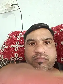 pintuS40 online show from December 14, 10:53 am