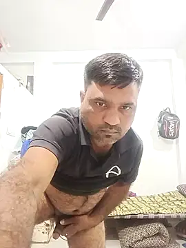 pintuS40 online show from January 8, 3:36 pm