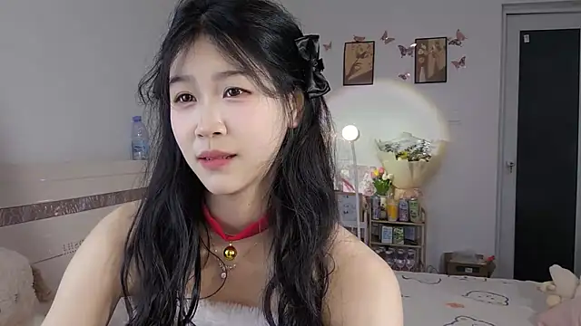 Snapshot of Luminous163 chatting on March 18, 1:20 pm Luminous163 online show from March 18, 1:20 pm