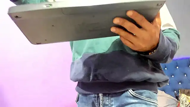 Salomon koude online show from October 17, 7:27 pm