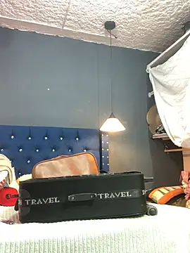 Salomon koude online show from November 13, 5:34 pm