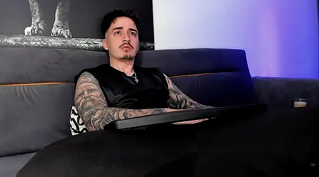 uptomatty online show from March 12, 5:57 am