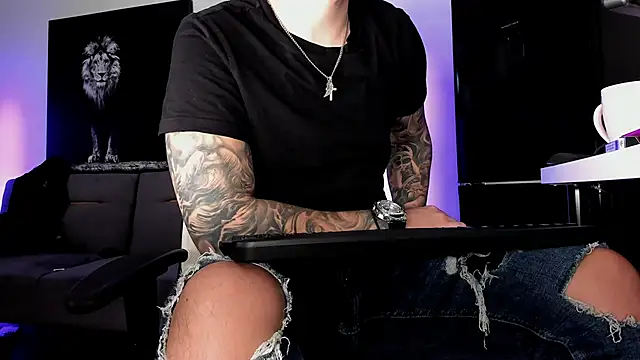 uptomatty online show from September 19, 4:14 am