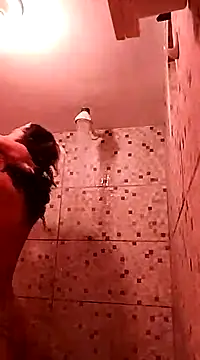 Snapshot of MaraVililhosa chatting on March 4, 3:59 pm MaraVililhosa online show from March 4, 3:59 pm