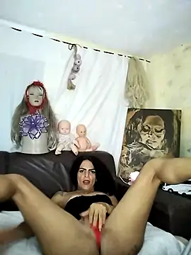 Snapshot of MaraVililhosa chatting on March 6, 2:41 am MaraVililhosa online show from March 6, 2:41 am