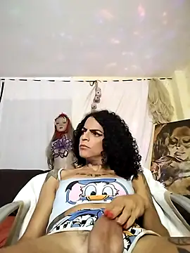 Snapshot of MaraVililhosa chatting on March 7, 5:40 am MaraVililhosa online show from March 7, 5:40 am