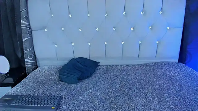 nova sex01 online show from January 15, 7:15 am