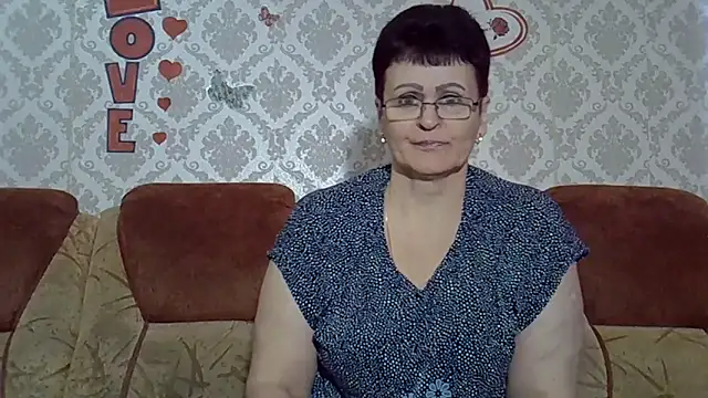 PaulaGolden online show from October 22, 8:36 am