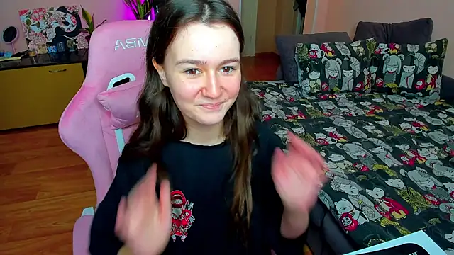 Snapshot of ameli_moon chatting on November 11, 12:05 pm ameli moon online show from November 11, 12:05 pm