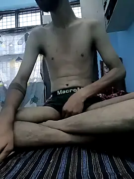 Snapshot of Shubu_76 chatting on October 15, 2:33 am Shubu 76 online show from October 15, 2:33 am