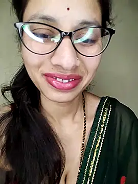 Fair-magic-woman online show from March 19, 7:49 pm