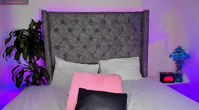 astridjonness online show from February 22, 12:38 am