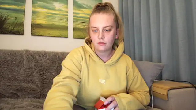 Snapshot of Vixen_Mistress_Ali chatting on November 11, 9:26 pm Vixen Mistress Ali online show from November 11, 9:26 pm