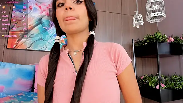 Snapshot of IvyEllis chatting on March 10, 5:07 pm IvyEllis online show from March 10, 5:07 pm