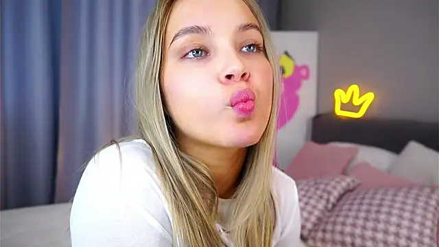 AftonConnett online show from November 14, 4:44 am