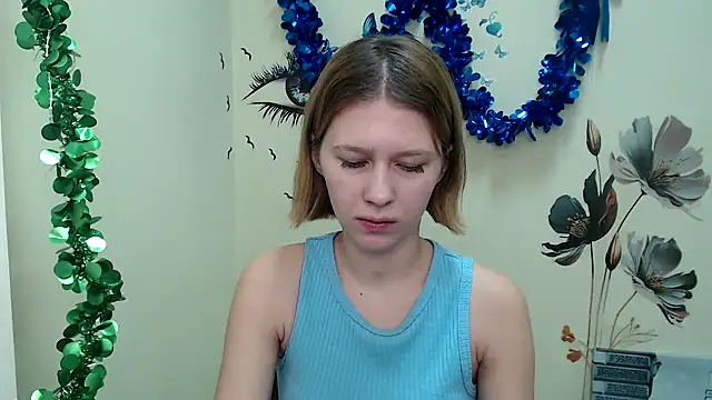 StellaCRL online show from December 21, 7:24 am