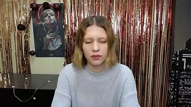 StellaCRL online show from February 5, 12:17 pm