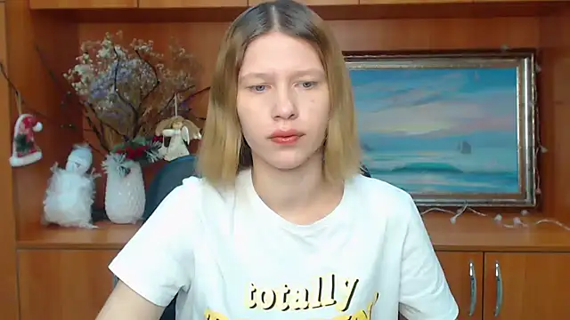 StellaCRL online show from February 16, 7:26 am