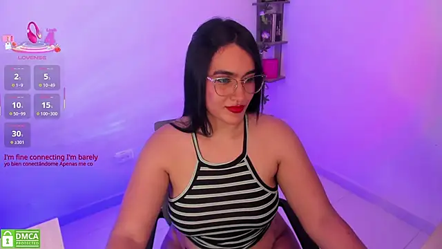 Snapshot of isabella_aristi03 chatting on October 22, 4:02 am isabella aristi03 online show from October 22, 4:02 am