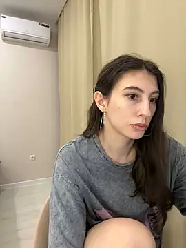 briannababy  online show from January 11, 7:16 pm