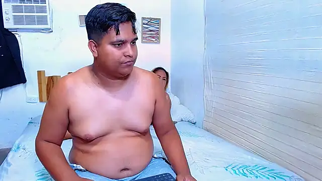 lucasandSofi online show from March 20, 9:08 pm