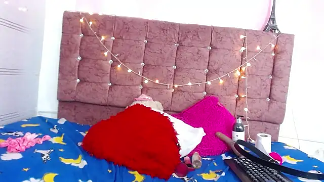 sara caplerx online show from February 21, 9:43 pm