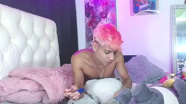 Sexys Boys Hot1 online show from January 31, 1:33 am