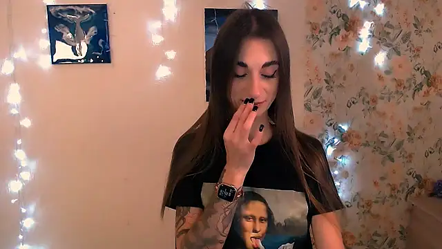 Snapshot of Asia_N_ chatting on October 30, 6:59 am Asia N online show from October 30, 6:59 am