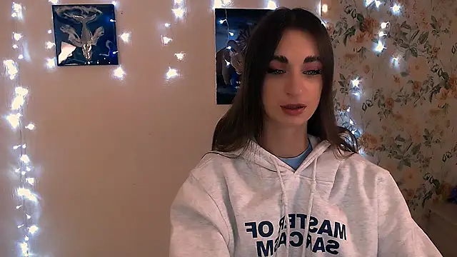 Snapshot of Asia_N_ chatting on November 18, 9:36 am Asia N online show from November 18, 9:36 am