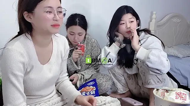 MM YY SS online show from January 15, 2:56 pm