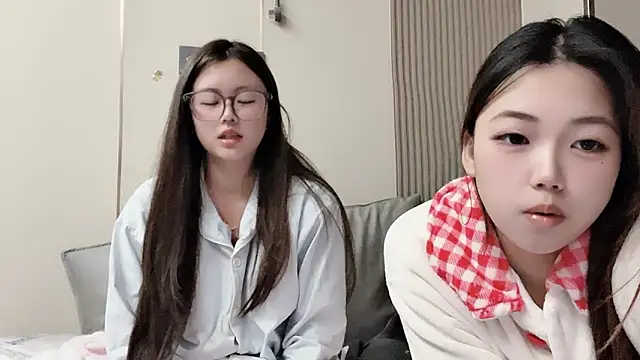 MM YY SS online show from December 5, 2:47 pm