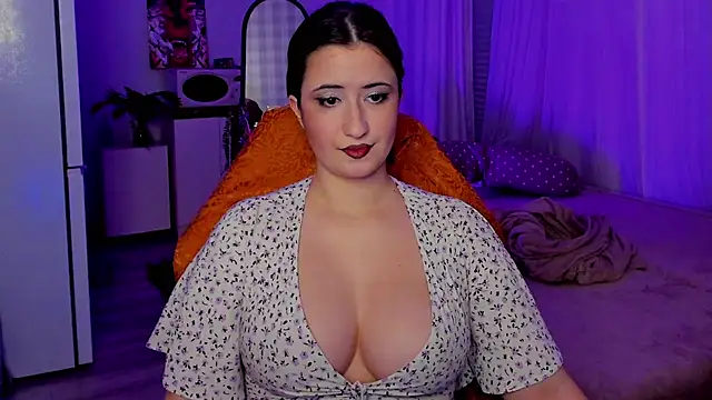 Snapshot of annallurings chatting on November 13, 11:25 pm annallurings online show from November 13, 11:25 pm