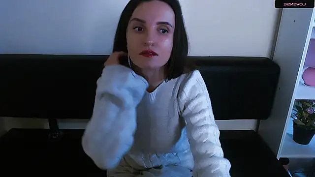 LaimaV  online show from January 3, 4:59 pm