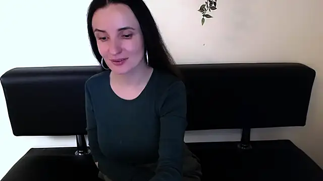 LaimaV  online show from April 3, 9:57 pm