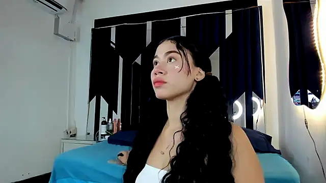 Sofia-candyht online show from December 22, 1:34 am