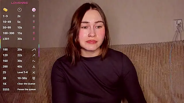 sleeeep y online show from April 20, 7:15 pm