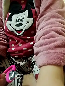 sofia soso online show from January 8, 9:00 am