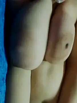 sofia soso online show from March 2, 8:15 pm