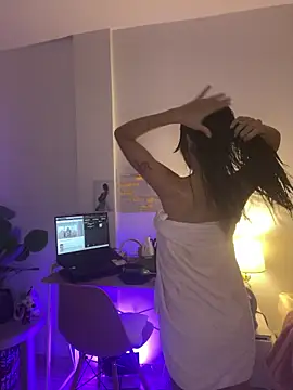 Snapshot of adop_me__ chatting on November 29, 10:57 pm adop me online show from November 29, 10:57 pm