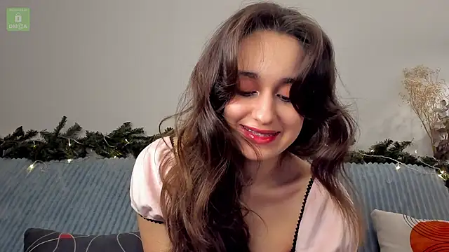 erika hoiree online show from December 21, 10:19 pm