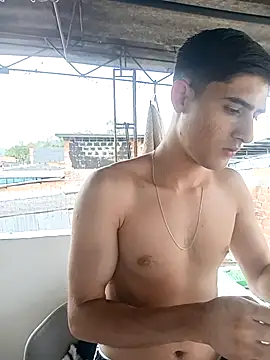 Snapshot of PhilipRich chatting on December 2, 8:26 pm PhilipRich online show from December 2, 8:26 pm