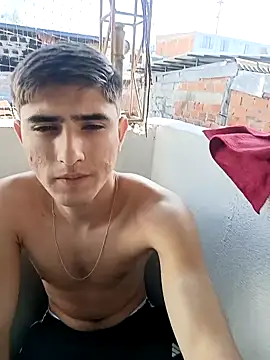 Snapshot of PhilipRich chatting on December 3, 1:53 pm PhilipRich online show from December 3, 1:53 pm