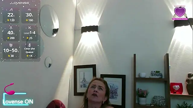 Snapshot of issa_soto_ chatting on February 3, 2:02 pm issa soto online show from February 3, 2:02 pm