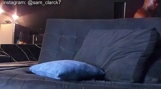 Snapshot of Sam_clarck chatting on February 1, 1:55 am Sam clarck online show from February 1, 1:55 am