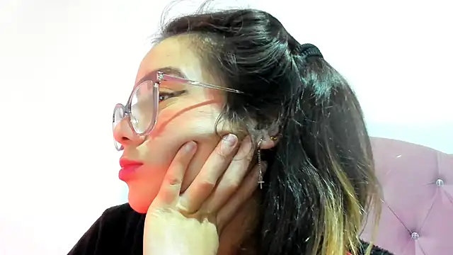 teffy lee online show from January 3, 9:26 pm