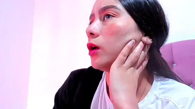 teffy lee online show from January 4, 8:59 pm