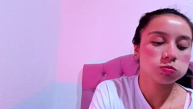 teffy lee online show from February 6, 11:15 pm