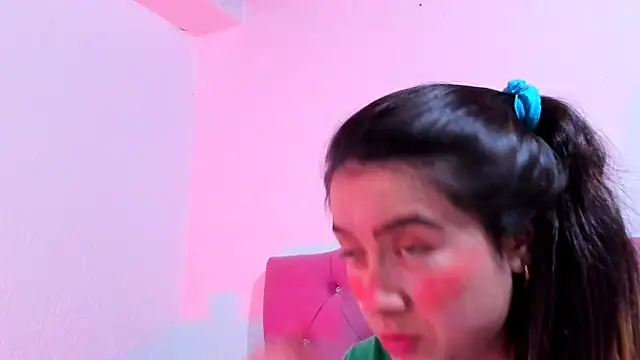 teffy lee online show from February 9, 11:25 pm