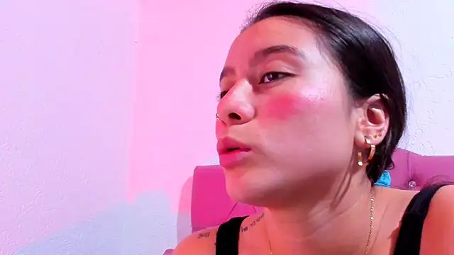 teffy lee online show from February 15, 11:25 pm