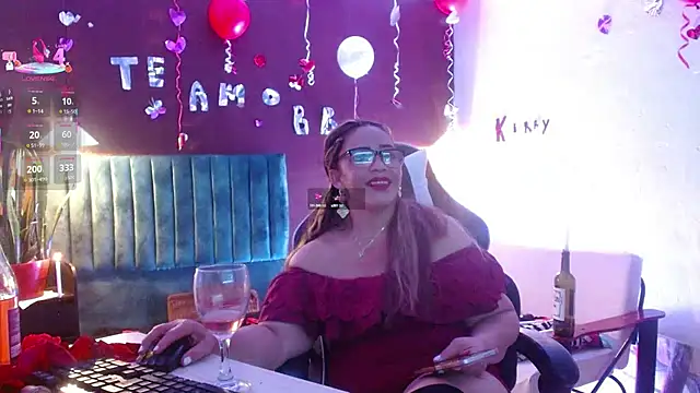 Snapshot of PervertedMature chatting on September 21, 4:14 am PervertedMature online show from September 21, 4:14 am